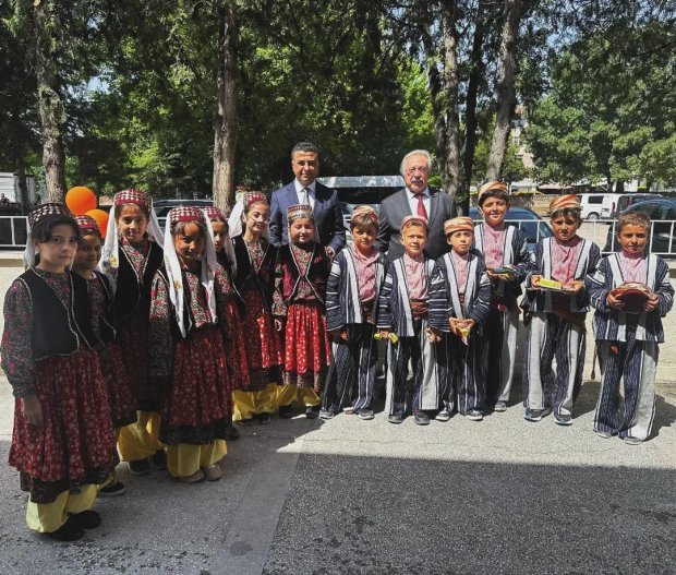 Hayat Boyu Öğrenme Haftası Etkinlikleri Kapsamında Yıl Sonu Sergisi Açılışı Yapıldı