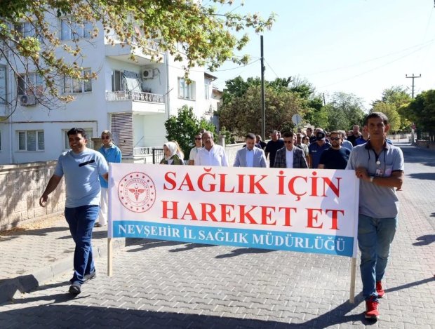 3-9 Eylül Halk Sağlığı Haftası münasebetiyle düzenlenen “Sağlık İçin Hareket et ” yürüyüş etkinliği gerçekleştirildi.
