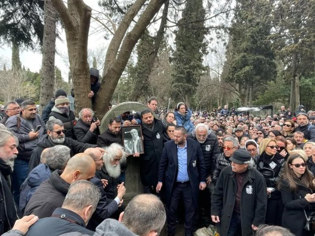 Belediye Başkanımız Sn. Mustafa Kenan Sarıtaş, Edip Akbayram’ın cenaze törenine katıldı.