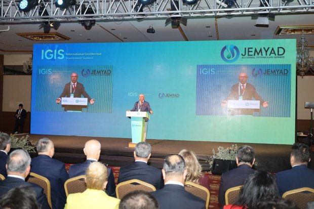 Belediye Başkanımız Sayın Mustafa Kenan Sarıtaş “Uluslararası Jeotermal Yatırımcılar Zirvesi”ne katıldı.