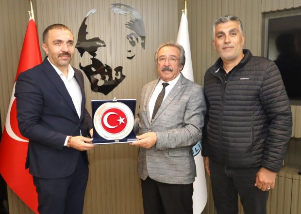 Belediye Başkanımız Sn Mustafa Kenan Sarıtaş'a Hayırlı Olsun Ziyaretleri Devam Ediyor.