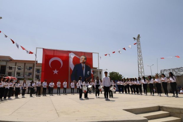 19 Mayıs Atatürk’ü Anma, Gençlik ve Spor Bayramı Coşkuyla Kutlandı