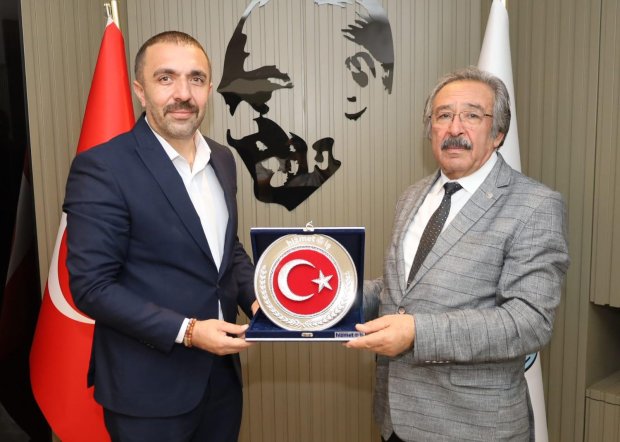 Belediye Başkanımız Sn Mustafa Kenan Sarıtaş'a Hayırlı Olsun Ziyaretleri Devam Ediyor.