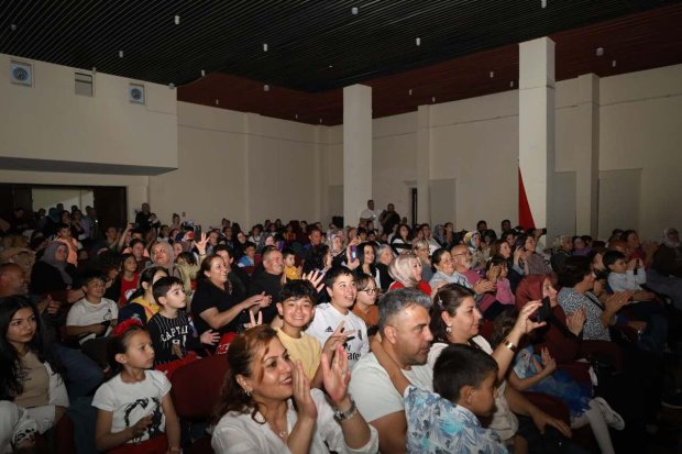 Avanos Belediyesi Çocuk Korosu ve Tiyatrosundan Unutulmaz Gece