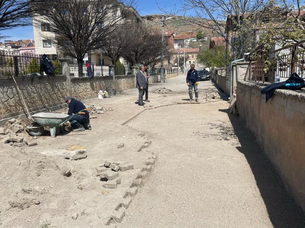 Belediye Başkanımız Sayın Mustafa Kenan Sarıtaş, belediyemize ait iş sahalarında sürdürülen çalışmaları yerinde inceledi.