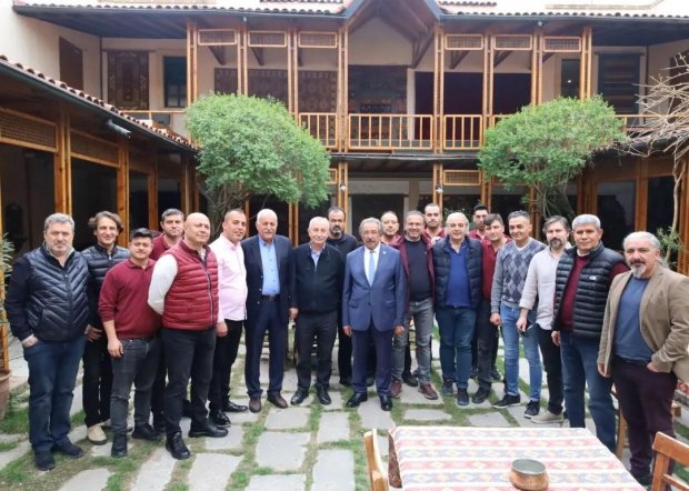 Belediye Başkanımız Mustafa Kenan Sarıtaş, turizmciler ile bayramlaştı.