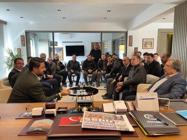 Ak Parti Nevşehir Milletvekili Emre Çalışkan Belediyemizi ziyaret etti.