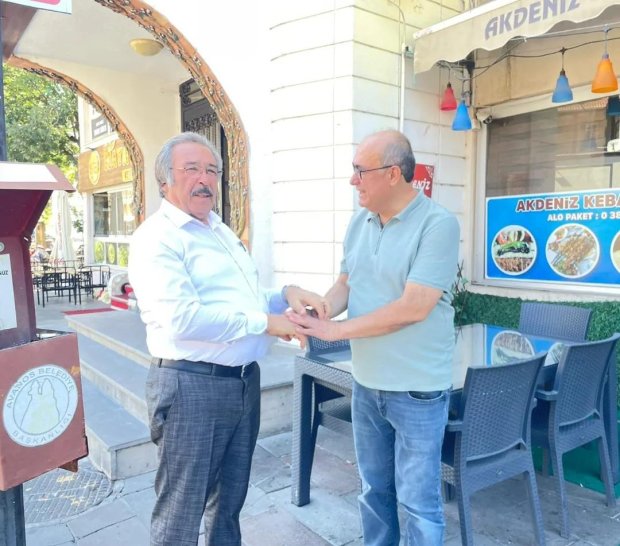 Belediye Başkanımız Mustafa Kenan Sarıtaş, Yukarı Mahalle Yeşilbaş Cami tuvaletinin devam eden tadilat çalışmasını yerinde inceledi.