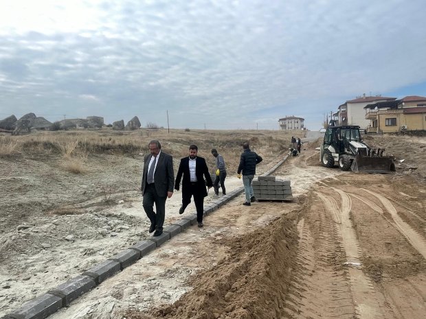 Belediye Başkanımız Sayın Mustafa Kenan Sarıtaş, ilçemiz genelinde belediyemiz tarafından yürütülen çalışmaları yerinde inceledi.