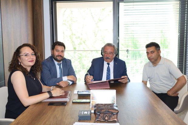 Avanos Sultan Alaaddin Camii'nin restorasyon projesi için imzalar atıldı. Avanos'umuza Hayırlı Olsun.