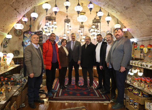 MHP İl Yönetimi ile Esnaf Ziyareti.