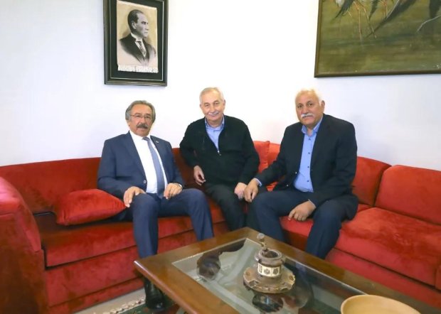 Belediye Başkanımız Mustafa Kenan Sarıtaş, turizmciler ile bayramlaştı.