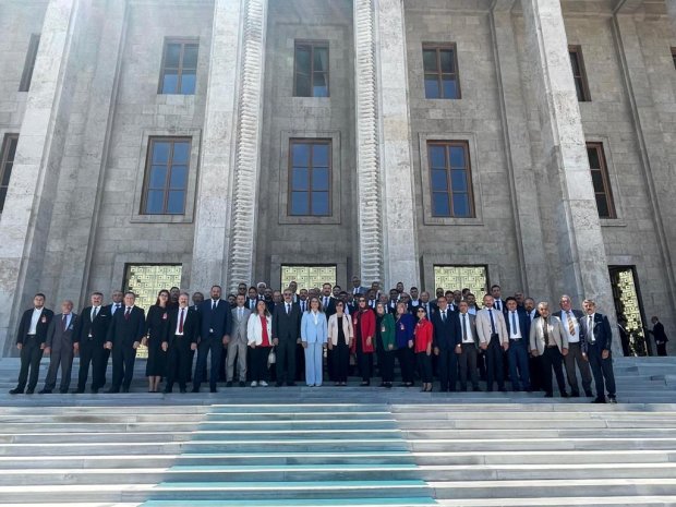 Belediye Başkanımız Sayın Mustafa Kenan Sarıtaş, Türkiye Büyük Millet Meclisi’nde gerçekleştirilen MHP Grup Toplantısı’na katılım sağladı.