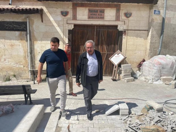 Belediye Başkanımız Mustafa Kenan Sarıtaş, Belediyemizin çalışma sahalarında incelemelerde bulundu.