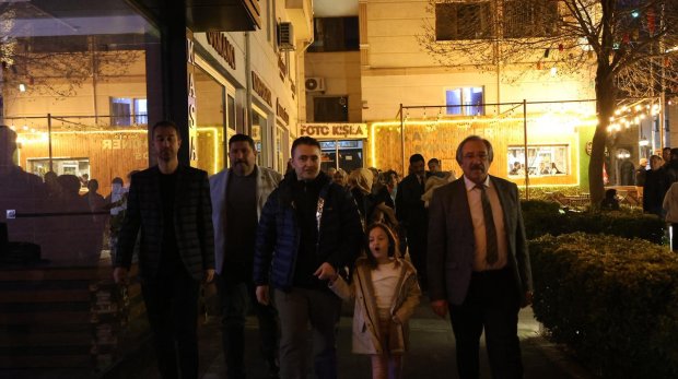 Belediye Başkanımız Sayın Mustafa Kenan Sarıtaş ve Avanos Kaymakamımız Sayın Osman Bilici kamu personelleri ile Sosyal Tesislerimizde bir araya geldi.