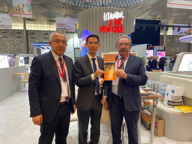 Başkan Sarıtaş, Katar'da düzenlenen QTM 2024 (Qatar Travel Mart) Fuarına Katılım Sağladı.