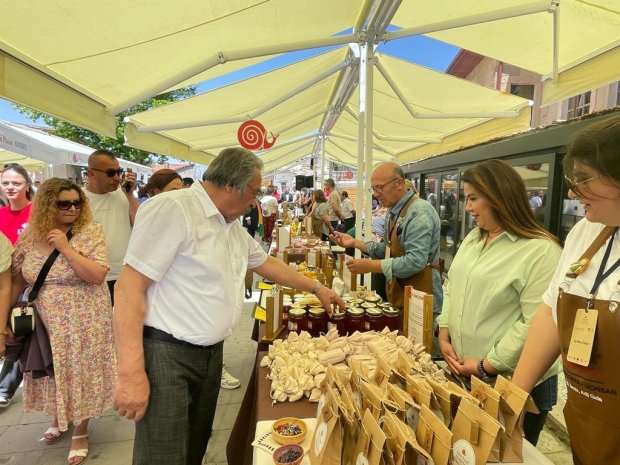 Belediye Başkanımız Sayın Mustafa Kenan Sarıtaş, Uçhisar’da Slow Food Kapadokya Yeryüzü Pazarı açılışına katıldı.