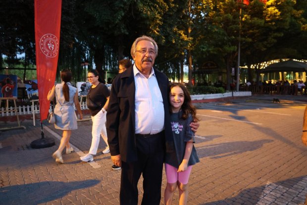 15 TEMMUZ DEMOKRASİ VE MİLLÎ BİRLİK GÜNÜ, İLÇEMİZDE BÜYÜK BİR COŞKU VE ANLAM YÜKLÜ BİR PROGRAMLA ANILDI