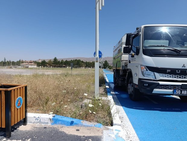 AVANOS–ÇAVUŞİN ARASI BİSİKLET YOLUNDA TEMİZLİK ÇALIŞMASI