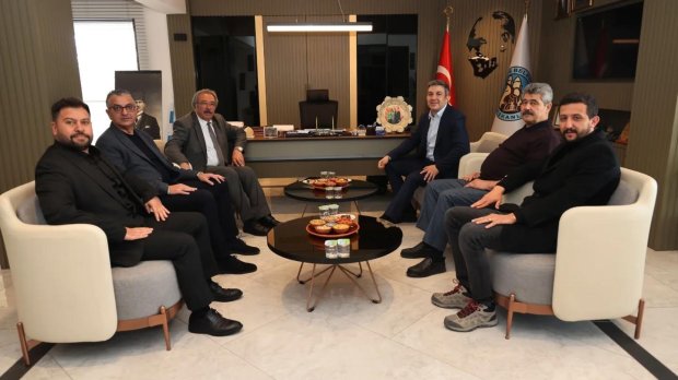 Kapadokya Alan Başkanı Sayın Aydın Cem Aslanbay, Belediye Başkanımız Sayın Mustafa Kenan Sarıtaş’ı makamında ziyaret etti.