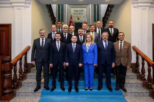Belediye Başkanımız Sayın Mustafa Kenan Sarıtaş, Adalet Bakanımız Sayın Akın Gürlek'e Hayırlı Olsun Ziyaretinde Bulundu