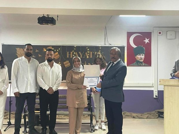 Avanos Mehmet Akif Ersoy Ortaokulu tarafından şiir dinletisi düzenlendi.