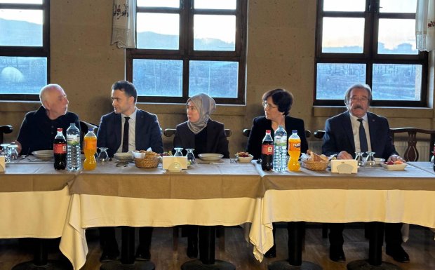 ŞEHİT YAKINLARI VE GAZİLER ONURUNA İFTAR PROGRAMI DÜZENLENDİ