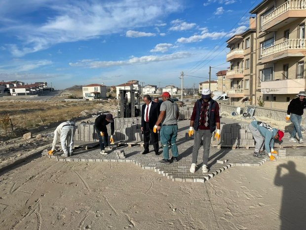Belediye Başkanımız Sayın Mustafa Kenan Sarıtaş, belediyemiz tarafından ilçemiz genelinde sürdürülen çalışma alanlarını ziyaret ederek incelemelerde bulundu.