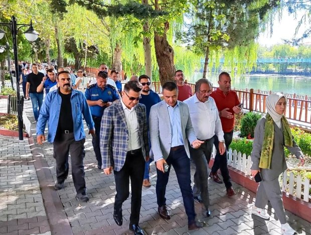 3-9 Eylül Halk Sağlığı Haftası münasebetiyle düzenlenen “Sağlık İçin Hareket et ” yürüyüş etkinliği gerçekleştirildi.