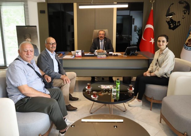 Belediye Başkanımız Sn Mustafa Kenan Sarıtaş'a Hayırlı Olsun Ziyaretleri Devam Ediyor