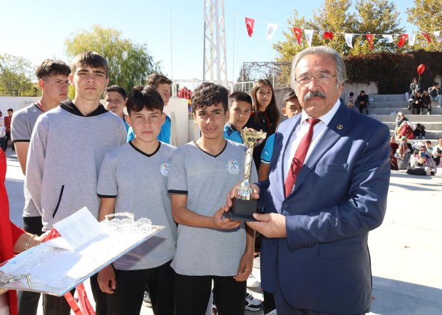 29 Ekim Cumhuriyet Bayramı Avanos'ta coşkuyla kutlandı.
