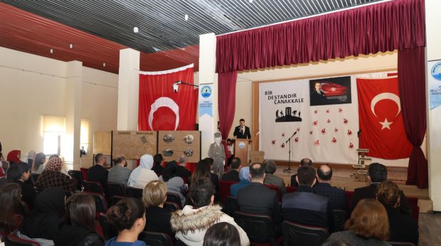 18 Mart Şehitleri Anma Günü ve Çanakkale Deniz Zaferi anma programı düzenlendi.