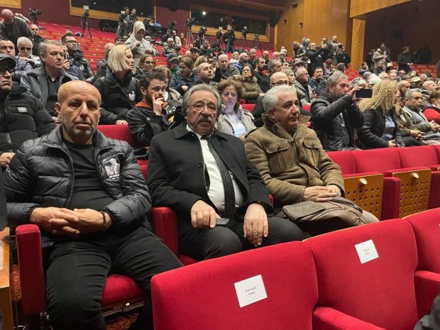 Belediye Başkanımız Sn. Mustafa Kenan Sarıtaş Usta Sanatçı Edip Akbayram İçin İstanbul'da Düzenlenen Törene Katıldı.