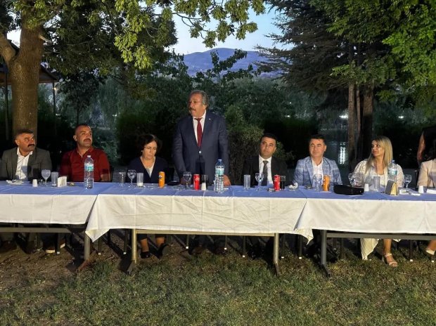 Belediye Başkanımız, Diyarbakır Vali Yardımcılığına atanan Avanos Kaymakamımız Aziz Gölbaşı için düzenlenen veda yemeğine katıldı.