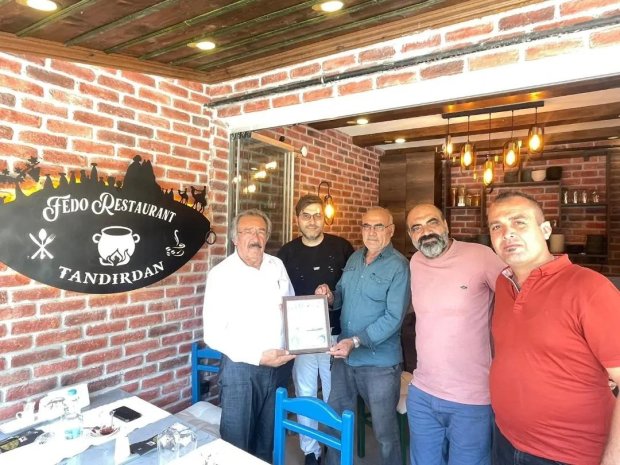 Belediye Başkanımız, Fedo Restorant’ı ziyaret ederek hayırlı olsun dileklerinde bulundu.