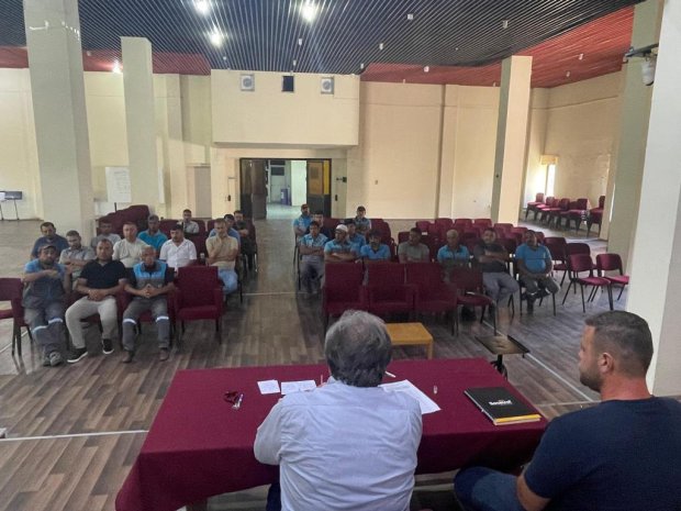 Belediye Başkanımız Sayın Mustafa Kenan Sarıtaş, Destek Hizmetleri Müdürlüğü ve Temizlik İşleri ekipleriyle bir araya gelerek,koordinasyon toplantısı gerçekleştirdi.