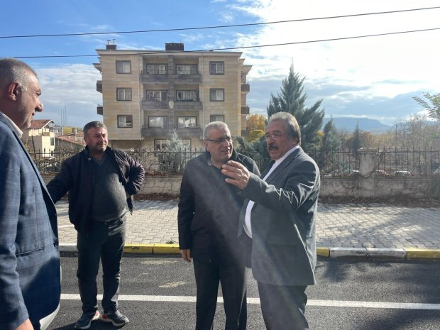 Belediye Başkanımız Sayın Mustafa Kenan Sarıtaş, belediyemiz tarafından ilçemiz genelinde yürütülen çalışmaları sahada kontrol etti.