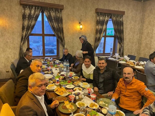 Belediye Başkanımız Sn. Mustafa Kenan Sarıtaş, MHP Nevşehir İl Başkanlığı tarafından düzenlenen “Bereket Sofrasında, Gönül Birlikteliği” iftar yemeğine katıldı.