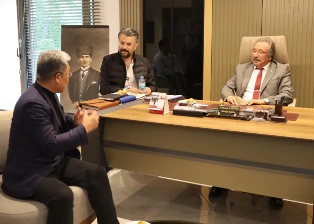 Çinli Yatırımcılar, Belediye Başkanımız İle Görüştü