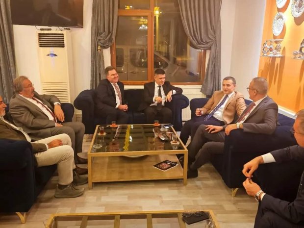 Belediye Başkanımız Mustafa Kenan Sarıtaş, TBMM MHP Grup Başkanvekili, Nevşehir Milletvekili Prof.Dr. Filiz Kılıç ve Avanos Kaymakamı Osman Bilici ile birlikte EkoAvrasya Vakfı mütevelli heyeti üyesi Ömer Önal'ın davetlisi olarak bir dizi temaslarda bulun
