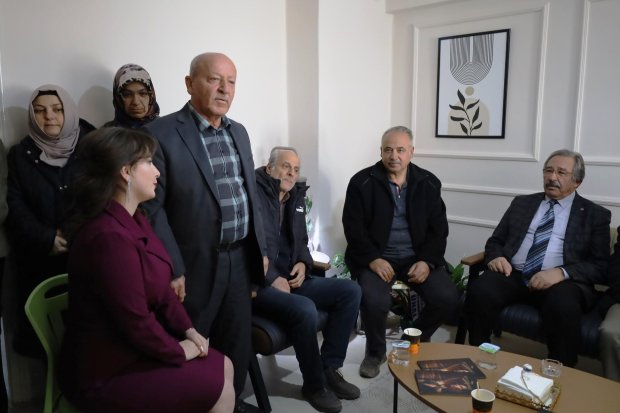 Belediye Başkanımız Sayın Mustafa Kenan Sarıtaş, Diyetisyen Sayın Nimet Yavuz’un işyeri açılışını gerçekleştirdi.