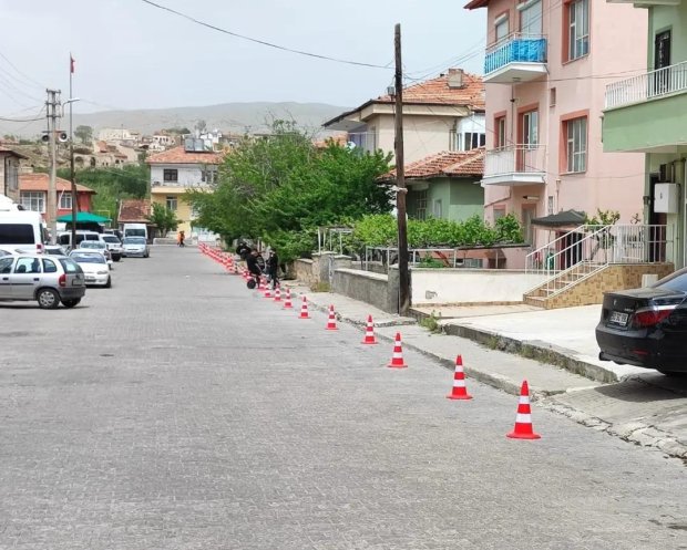Pazar Yeri ve Etrafında Otopark Düzenlemesi.