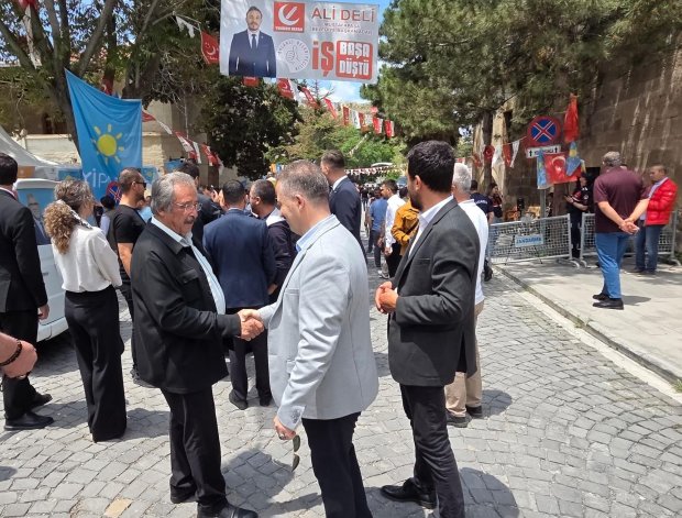 MUSTAFAPAŞA BELEDİYE BAŞKAN ADAYI SAYIN MUSTAFA ÖZER’E DESTEK ZİYARETİ