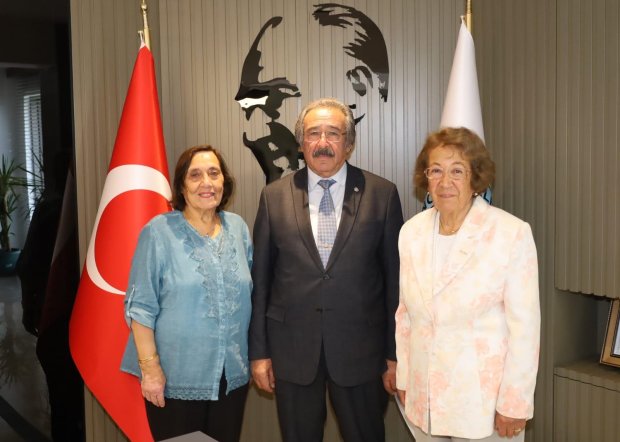Belediye Başkanımız Sn Mustafa Kenan Sarıtaş'a Hayırlı Olsun Ziyaretleri Devam Ediyor
