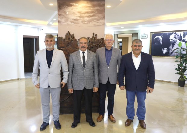 Belediye Başkanımız Sn. Mustafa Kenan Sarıtaş'a Hayırlı Olsun Ziyaretleri Devam Ediyor