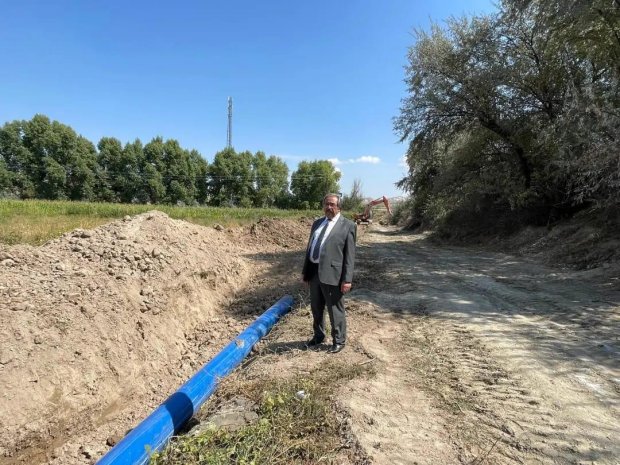 Bozca İçme Suyu Ana Boru Hattının Bir Kısmında Yenileme Çalışması Yapıldı