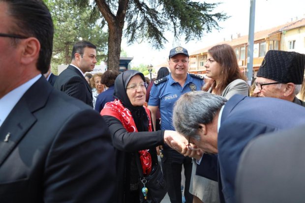 19 Mayıs Atatürk'ü Anma Gençlik ve Spor Bayramı Kutlamaları Bayrak Yürüyüşü ile Başladı