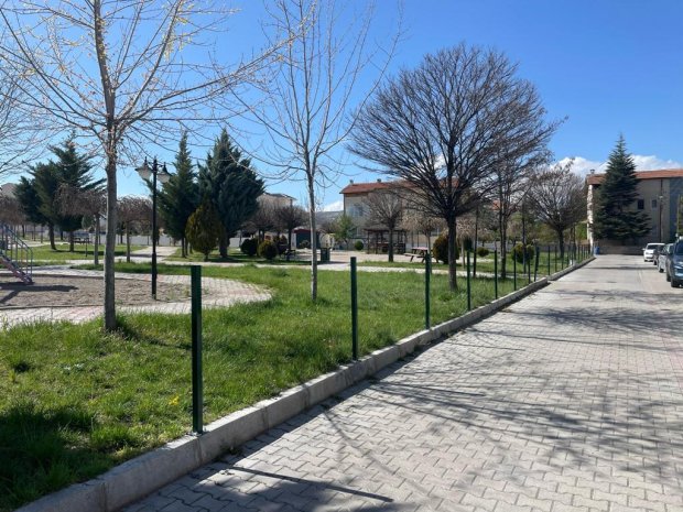 Belediye Başkanımız Sayın Mustafa Kenan Sarıtaş, belediyemize ait iş sahalarında sürdürülen çalışmaları yerinde inceledi.