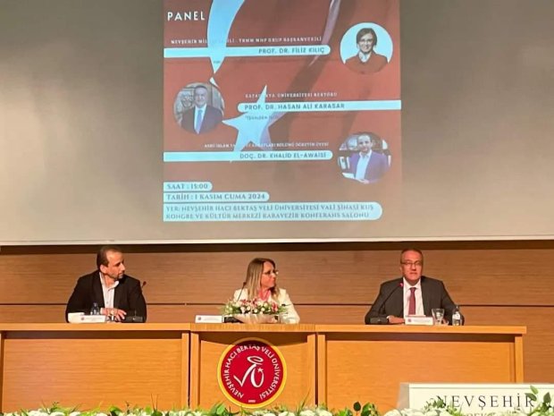 Belediye Başkanımız Mustafa Kenan Sarıtaş, Nevşehir Hacı Bektaş Veli Üniversitesi Kongre ve Kültür Merkezinde gerçekleştirilen " Kardeş Filistin Halkını Anlamak ve Anlatmak" adlı panele katıldı.
