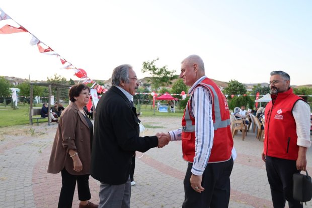 KAYSERİ VAKIFLAR BÖLGE MÜDÜRLÜĞÜ TARAFINDAN AVANOS'TA TOPLU SÜNNET ŞÖLENİ GERÇEKLEŞTİRİLDİ